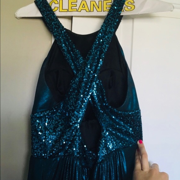 SOLD ❌Stunning CALVIN KLEIN  special occasion dress!! - Picture 2 of 3